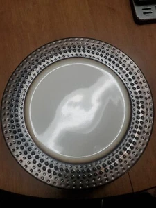 5 Mikasa Gourmet Basics AVERY Dinner plates 11", Embossed Dots Euc+ Bin 96 - Picture 1 of 7