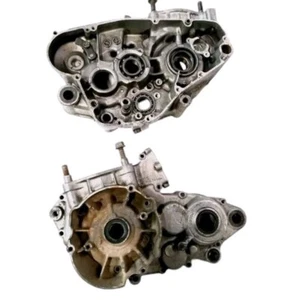 1994  89-95 RM250 BOTTOM END MOTOR ENGINE CASES RM 250 Suzuki  - Picture 1 of 6