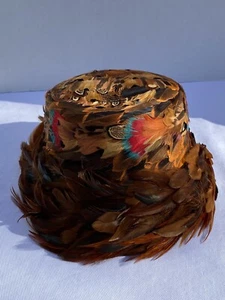 Vintage Mid-Century Ladies Brown/Black Pheasant Feather Pill Box Hat - Picture 1 of 12