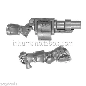 GISC32 BRAS LANCE GRENADE MILITARUM TEMPESTUS SCIONS WARHAMMER BITZ WK40 54-55 - Imagen 1 de 1