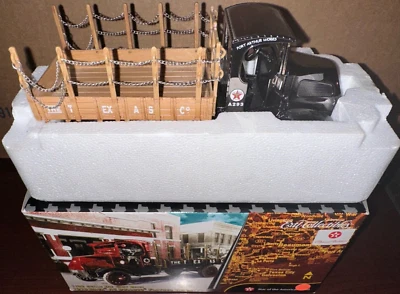 ERTL Texaco 1/32 1918 Mack AC Bulldog Flatbed Special Ed. Black Chrome #20432P - Image 1 of 2