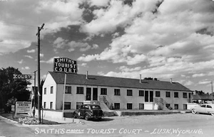Smith's Modern Tourist Court Roadside Vtg Street Cars Scene Lusk,WY 1950 RPPC - Picture 1 of 2
