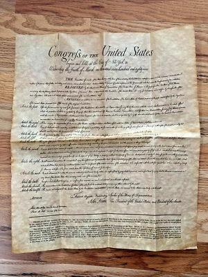 Declaración de Derechos 1789 Reproducida en Papel Pergamino Antiguo Se ve y se siente Antigua - Imagen 1 de 4