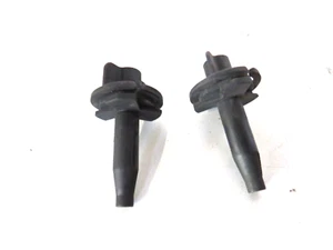 ORIGINAL FORD MONDEO MK4 KÜHLERHALTECLIPS X 2 07-14 - Bild 1 von 2