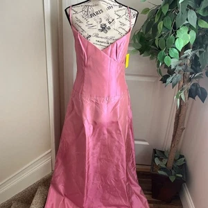 Vestido sin espalda Jim Jem Ocasiones Iridiscente Satén Tafetán Rosa Talla 12 - Imagen 1 de 16