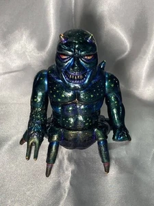 SPLURRT Shinjuku Demon One-Off Sofubi Vinyl Figure PLANET-X Skull Head Butt - Picture 1 of 8