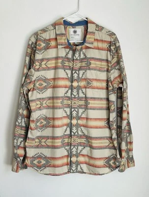 Camisa masculina manga longa On The Byas XL botão sudoeste asteca estampa reversa - Imagem 1 de 4