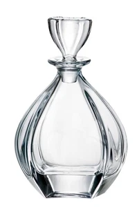 Decanter Vodka Whiskey Cognac 22 oz / 650 ml Wine Carafe Czech Bohemian Crystal - Picture 1 of 3