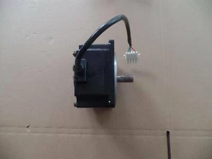 1 PC Used Yaskawa SGMPH-08A1A21 Servo Motor In Good Condition - Bild 1 von 4