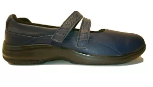 Propet WOMANS Leather Twilite Walker NAVY SIZE 7.5 WIDE - Picture 1 of 9