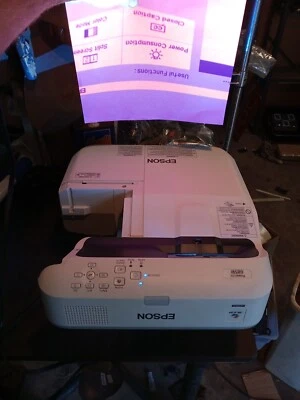 EPSON POWERLITE 685W  3LCD PROJECTOR  - Image 1 of 4