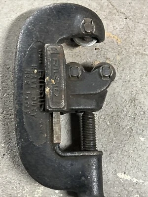 Vintage Ridgid No. 2 Made in USA Heavy Duty 1/8"-2" Pipe Cutter - Image 1 of 4