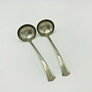 Two Gravy Ladles Spoons Universal Brand Silver Plate Flatware - Picture 1 of 6