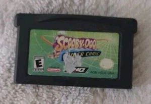 SCOOBY DOO AND THE CYBER CHASE NINTENDO GAMEBOY 2001 - Imagen 1 de 2