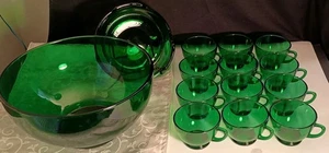 Juego de tazones perforadores Anchor Hocking FOREST GREEN 14 PIEZAS CON BASE Y 12 TAZAS - Imagen 1 de 3