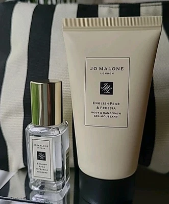 JO MALONE ENGLISH PEAR AND FREESIA COLOGNE SET WITH JO MALONE WASH BAG  - Image 1 of 4