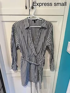 Neu Junior Teen Express Nadelstreifen Mode Kleid Gr. XS grau weiß - Bild 1 von 3
