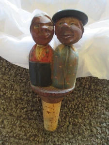 Tapón de botella de madera pintada tallada a mano ANRI de colección arte popular figura hombre mujer 5" - Imagen 1 de 7