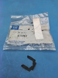 (1) NOS GM Lock Cyl. Retainer 12337954 Camaro Oldsmobile Pontiac Buick Skyhawk - Picture 1 of 2