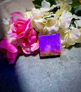 Lavender Love Yoni - Picture 1 of 1
