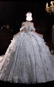 Wedding Dress Hochzeitskleid Brautkleid Prinzessin mit vielen Kette - Bild 1 von 5