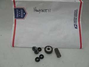 LOT OF CAMERA REPAIR MAN'S PARTS HONYWELL VARIOUS PARTS PIECE'S FREE SHIPPING - Picture 1 of 3