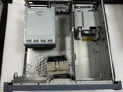 Compaq DEC ALPHASERVER DS10 600MHZ chassis DA-74BAA-EA 70-40092-04 - Image 1 of 4