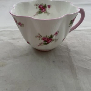 Shelley Bridal Rose Tea Cup Rose Spray pattern Great Condition - Picture 1 of 7