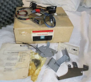 NOS 78-85 GM RADIO POWER BOOSTER Chevy Pontiac Olds Buick Cadillac 79 80 81 82 - Picture 1 of 5