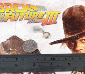 Orologio da tasca Hot Toys Doc marrone oro BTTF3 MMS617 scala 1/6 sfuso XVIII secolo - Foto 1 di 6