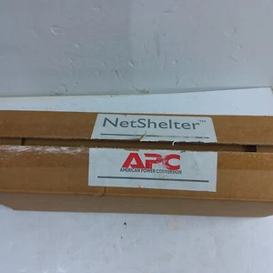 NEW APC AR8162ablk 2U x 4" Black Horizontal Cable Managing Assembly NetShelter - Picture 1 of 2