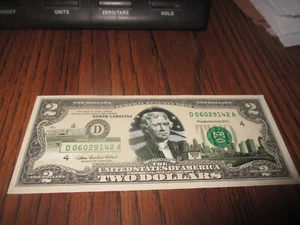$2 2003 STATE COMMEMORATIVE COLORIZED BILL NORTH CAROLINA FEDERAL RESERVE NOTE - Picture 1 of 3