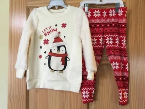 NWT Penguin Sweatshirt Top Leggings set Girls Christmas Size 6 - Picture 1 of 3