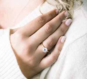 Diamond Ring VS1 E 2 Carat Round Dual Tone Labcreated 14K Yellow & White Gold - Picture 1 of 14