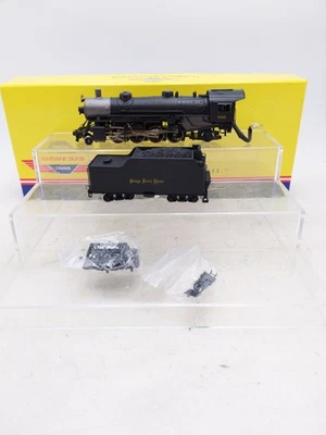 Athearn G9006 HO Scale USRA Nickel Plate 2-8-2 Light Steam Locomotive #586/Box - Image 1 of 4