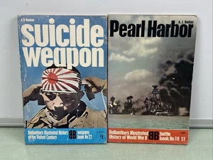 Pearl Harbor & Suicide Weapon A. J. Barker Ballantines Illustrated History Books - Foto 1 di 14