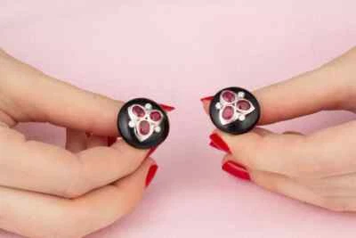 Feature 6 Faceted Oval Cut Rubies With White Cubic Zirconia Gorgeous Cufflinks - Image 1 of 4