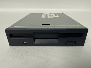 HP 5187-2579 3.5" 1.44MB FLOPPY DRIVE PANASONIC JU-256A488PC - Picture 1 of 3