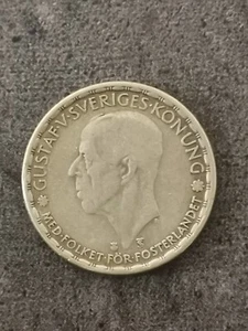 1 KRONA 1946  GUSTAF V ARGENT SUEDE SWEEDEN / SILVER - Bild 1 von 2