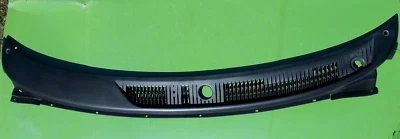 CHEVY METRO 95-01 LIMPADOR DE PARA-BRISA CAPÔ PAINEL DE VENTILAÇÃO 91171467 FABRICANTE DE EQUIPAMENTO ORIGINAL ACABAMENTO GEO GRILL - Imagem 1 de 4