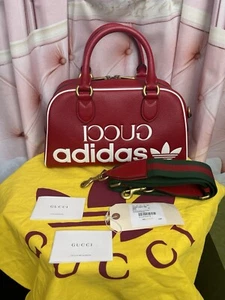 GUCCI X ADIDAS RED Textured Dolklar Calfskin Web Trefoil Mini Duffle Bag NWTS - Bild 1 von 24