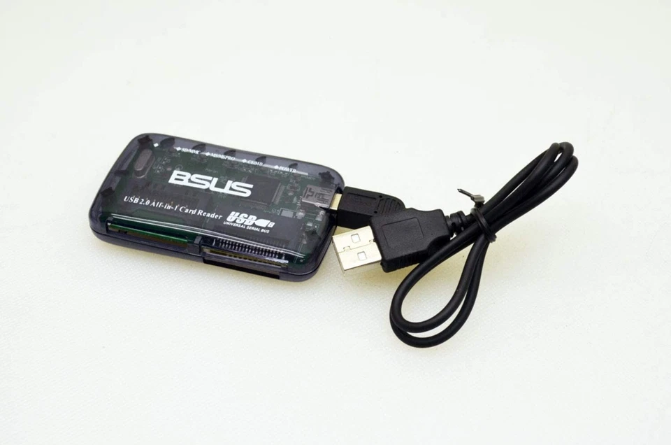 Memory Card Reader Mini 53-IN-1 USB 2.0 High Speed For CF xD SD MS SDHC - Image 1 of 4
