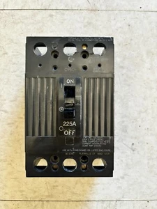 GE TQD32225 225 AMP 3 Pole 240 VAC Circuit Breaker *TESTED AND FULLY FUNCTIONAL* - Picture 1 of 6