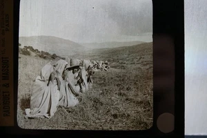 ALGERIE KABYLIE LA PRIERE MUSULMANE  PHOTO  PLAQUE DE VERRE MOLTENI - Imagen 1 de 1