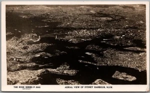 "Postal RPPC con foto real vintage de AUSTRALIA ""Vista aérea del puerto de Sydney, Nueva Gales del Sur" - Imagen 1 de 2