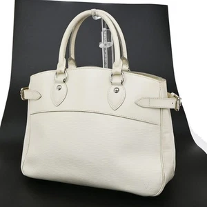 LOUIS VUITTON LV Logo Passy PM Hand Bag Epi LeatherWhiteSHW M5926J 64YH209 - Picture 1 of 20