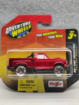  Camioneta pickup MAISTO Red Flareside ruedas de aventura 1:64 diecast - ¡Buena tarjeta! Foto 1 de 4