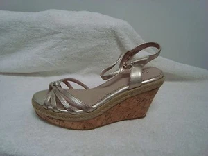 G.I.L.I. Sunday Leather Platform Wedge Cork Sandals gold 9.5m new - Picture 1 of 2