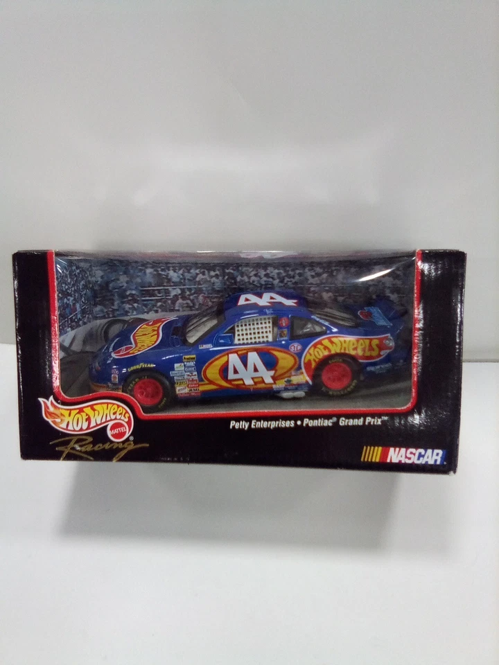1998 Hot Wheels Pro Racing Kyle Petty #44 Red Lobster Pontiac NASCAR 1 24