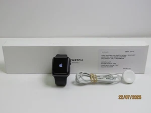 Apple Watch Series 3 42mm SPACE GREY (GJ9D1Q8BJ5X4) BATTERY HEALTH 100% [DT46] - Photo 1 sur 7